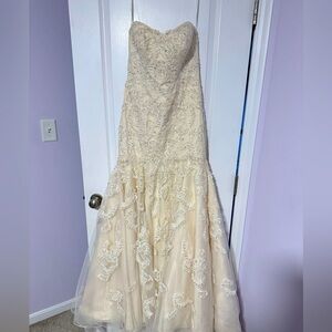 Oleg Cassini Trumpet Style Dress Never Warn Perfect Condition Size 6